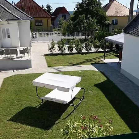 Varazsvilag Vendeghaz 3*