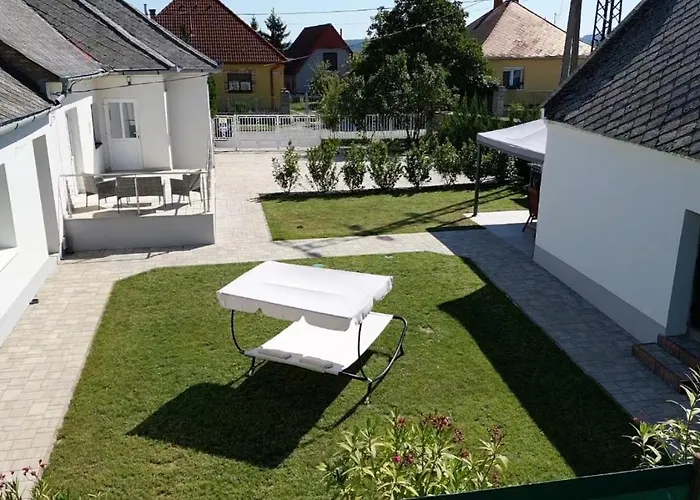 Varazsvilag Vendeghaz 3*